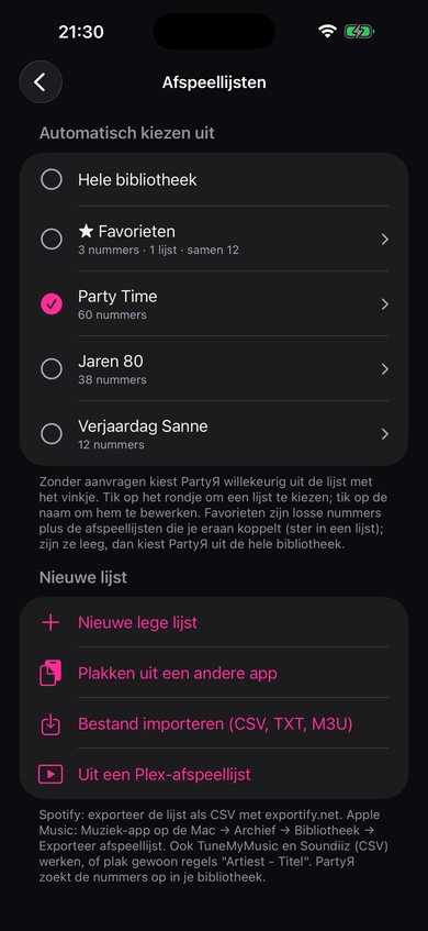 Afspeellijsten in de beheer-app: kiezen uit hele bibliotheek, favorieten of een lijst. Party Time heeft het vinkje; verder Jaren 80 en Verjaardag Sanne, en knoppen om lijsten te maken, te plakken of te importeren.